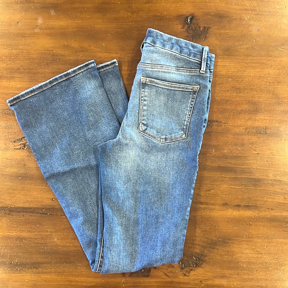 Good American Always Fit jeans